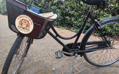 Nasce la “Biblio-Cicletta”: libri in movimento tra piazze e piste ciclabili