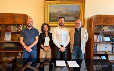 Cura del verde e riscatto sociale: firmata la convenzione sui lavori di pubblica utilità per il decoro della città