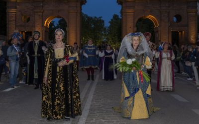 Palio. Alba Parietti madrina del Magnifico Corteo