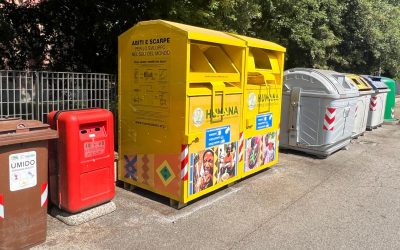 Nuova gestione per la raccolta di abiti usati: arrivano i cassonetti gialli Humana