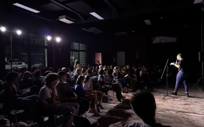 A Ferrara il gran finale del Poetry Slam 2026: il pubblico diventa giuria