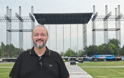 Vasco, il palco prende forma: 36 bilici già arrivati al Parco Urbano