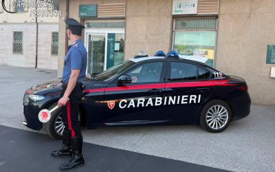 “I suoi risparmi sono in pericolo”: finto carabiniere gli fa versare 32mila euro