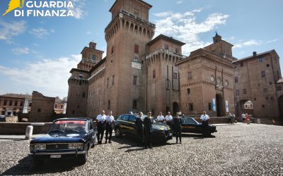 La GdF partecipa alla Mille Miglia con le sue auto storiche