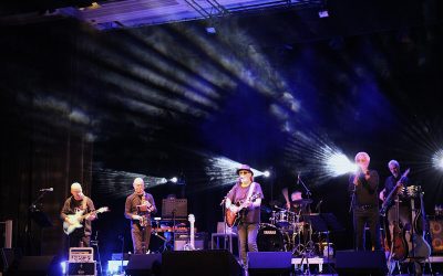 Al Molo Wunderkammer l’omaggio a De Gregori tra musica e solidarietà