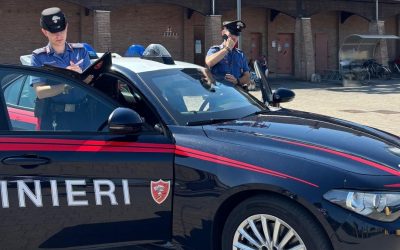 Violenza familiare, evasione e resistenza: due uomini finiscono in carcere