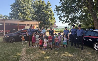 I Carabineiri in visita alla scuola di Sabbioncello San Vittore