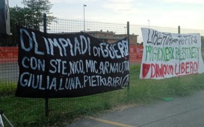 Sabotaggio alta velocità, il presidio degli anarchici davanti al carcere di Ferrara