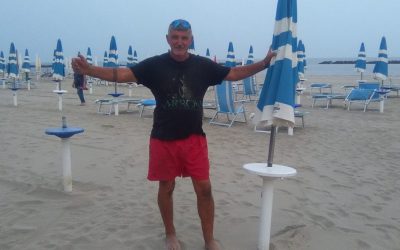 Stroncato da un malore al Bagno Trinidad, addio al bagnino Natale Amadei