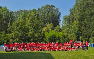 Sabbioncello San Vittore accoglie il mondo