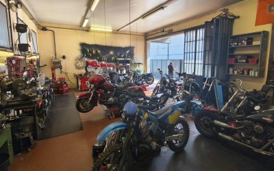 Officina abusiva nascosta in un capannone: la Polizia Stradale mette i sigilli