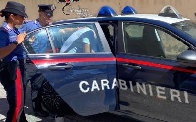 Intervengono per una lite in famiglia e trovano cocaina e hashish