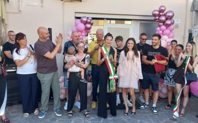 Sara corona il suo sogno a 26 anni: apre un centro estetico a Pontelangorino