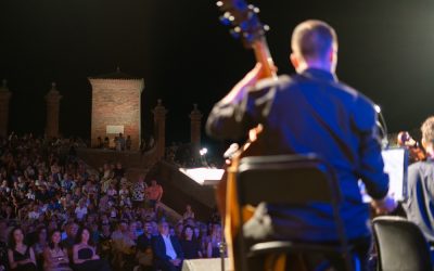 Oltre 500 persone ai Trepponti per il tributo a Pavarotti