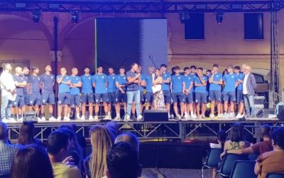 La Centese si presenta in piazza Guercino