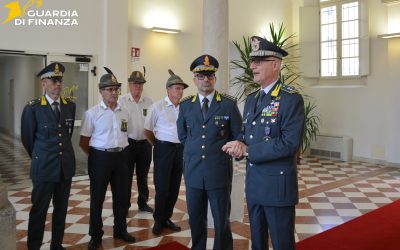 Fiamme Gialle, il generale Kalenda visita i reparti della provincia