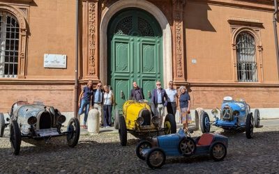 Una Bugatti da costruire a grandezza reale dagli studenti