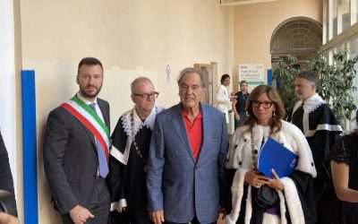 Laurea Honoris Causa e la lectio di Stone: “Sono migliorato grazie al rifiuto”