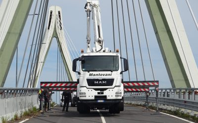 Ostellato, distacchi di calcestruzzo dal ponte: scatta la chiusura per due mesi