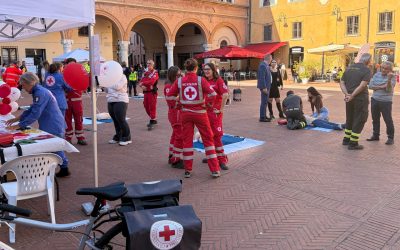 Il 118 scende in piazza: “I cittadini possono salvare una vita”