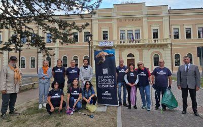 Plastic Free torna in azione in centro