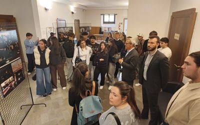 “Dentro il fuoco”: in mostra in Municipio “Le ultime guerre raccontate dai giornalisti del Premio Grilz”
