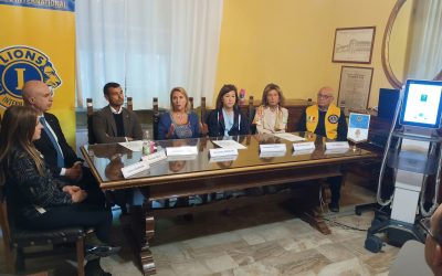 Il Lions Club di Cento dona un ecografo al “SS. Annunziata”